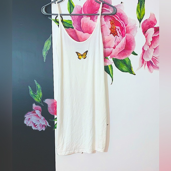 [SOLD] NWOT💥SHEIN☀️ 2FOR22$Cute little off-white dress - Picture 2 of 5